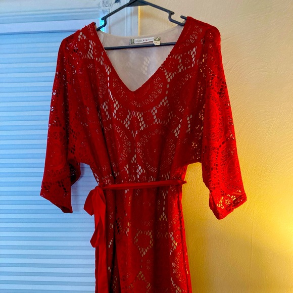 Red lace dress Chelsea and Violet - Picture 1 of 6